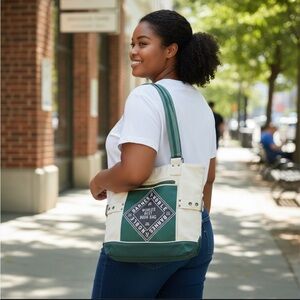Vintage Barnes & Noble Green and White Book Tote